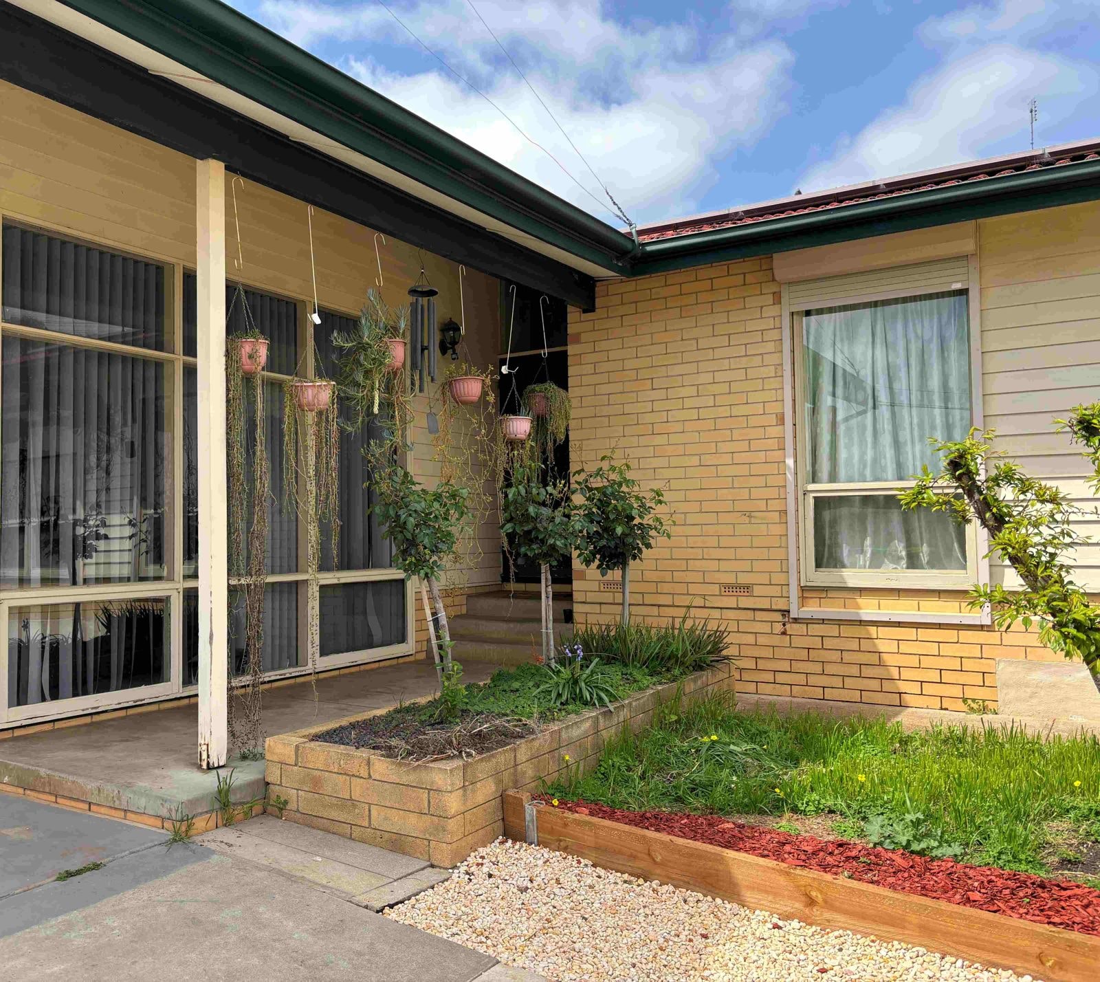 Front porch and garden of the Munno Para Downs SIL home